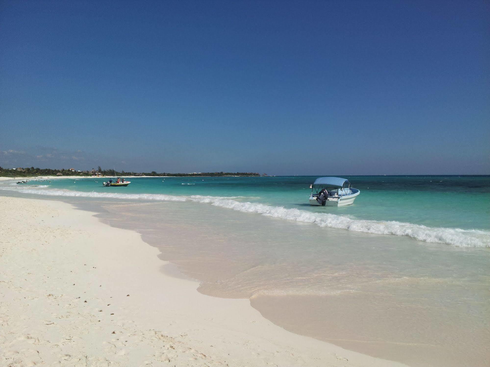 Condo Bellmare Puerto Aventuras Bagian luar foto